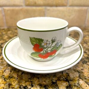 4 TIFFANY & CO. Staffordshire Gardens cups & saucers by Johnson Brothers